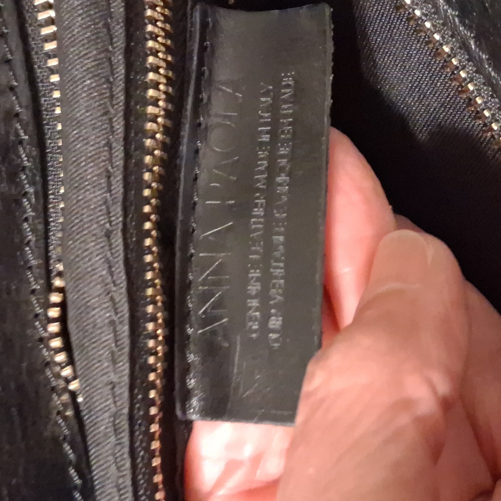 Anna Paola Black Leather Tote Bag - Picture 11 of 16